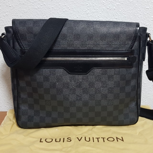 Preloved Authentic Louis Vuitton LV Damier Graphite Canvas Daniel MM Messenger Bag, Luxury, Bags ...