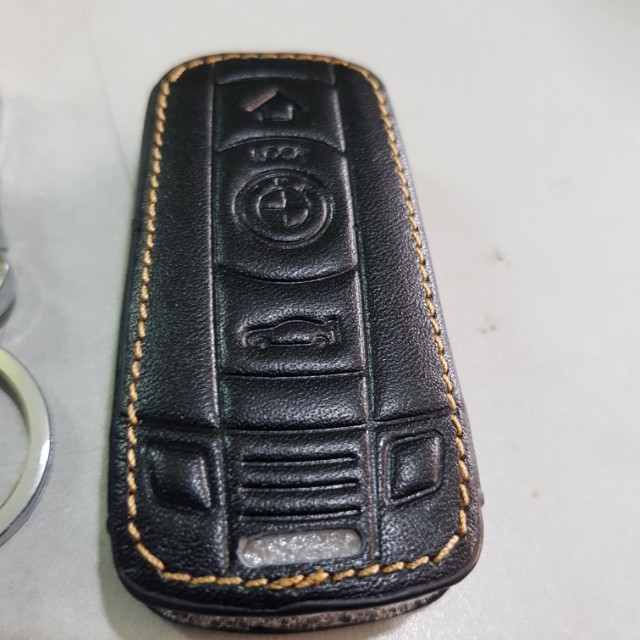 BMW Leather key holder (Category: Car Parts & Accessories) located in Quezon City. Submitted by rickstuff (Listing ID 136221348, Image 1). Description: Bmw leather key holder.