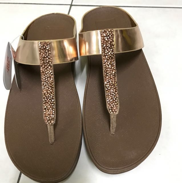 BN Fitflop Fino toe-post rose gold 