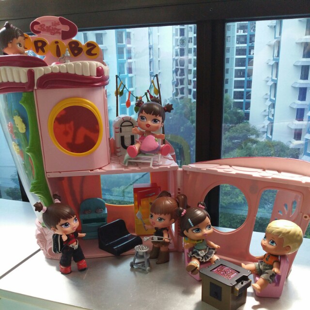 bratz playset