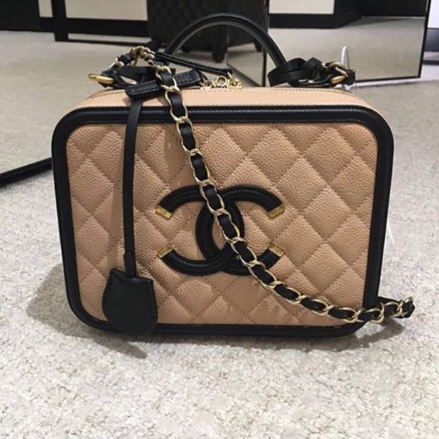 Chanel CC Filigree Vanity Case Medium, Luxury, Bags & Wallets on