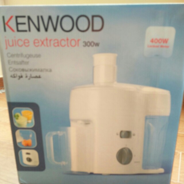 Kenwood Juicer JE570, TV & Home Appliances, Kitchen Appliances, Juicers