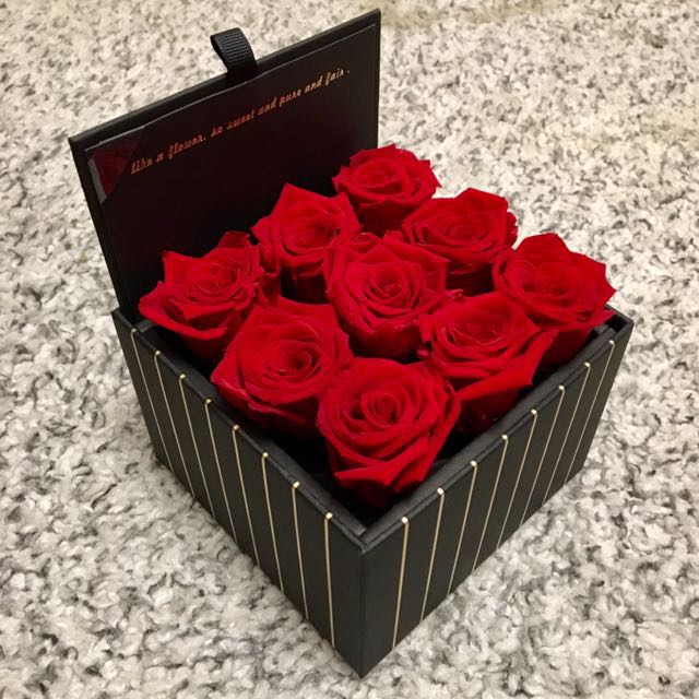 Large Box Real Roses That Last A Year Design Craft Handmade Large Box Real Roses That Last A Year Design Craft Handmade Goods Accessories On Carou