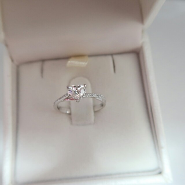 love and co diamond ring