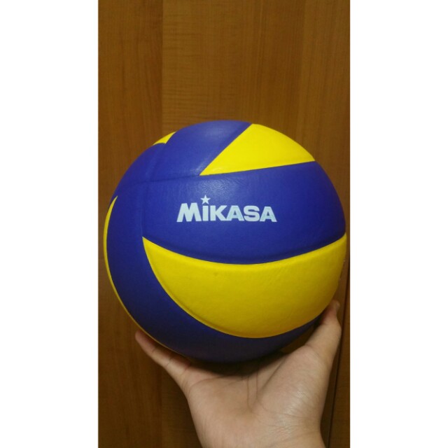 Volleyball Mikasa, Sports Equipment, Sports & Games, Racket & Ball