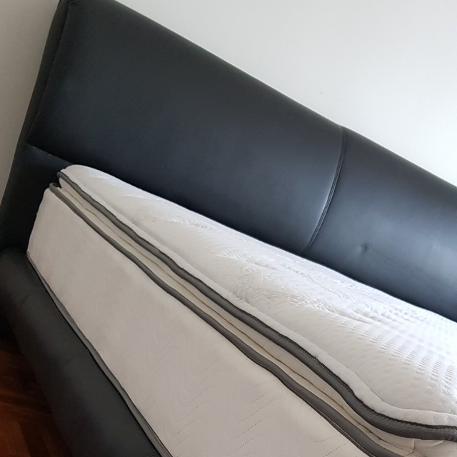 As Good As New King Size Simmons Beautyrest Classic Pillow Top