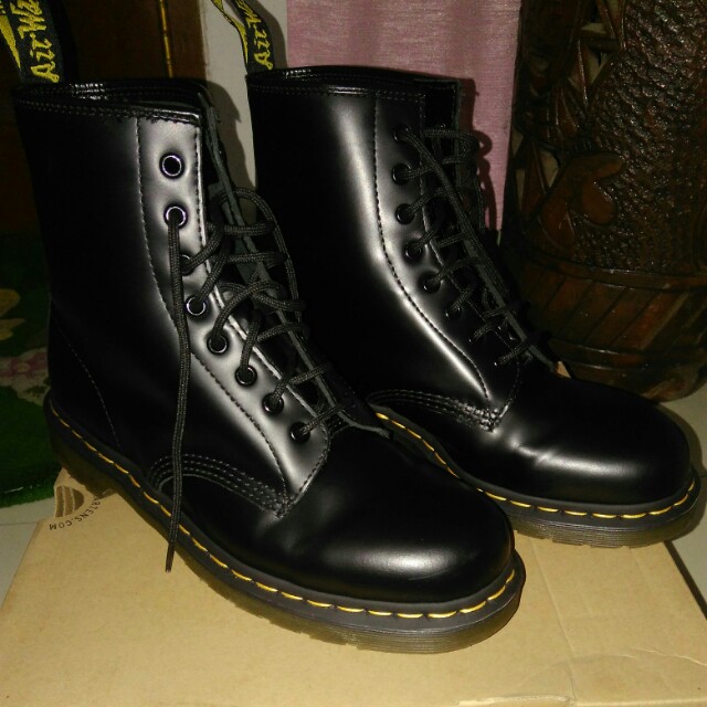 dr martens 1460 43