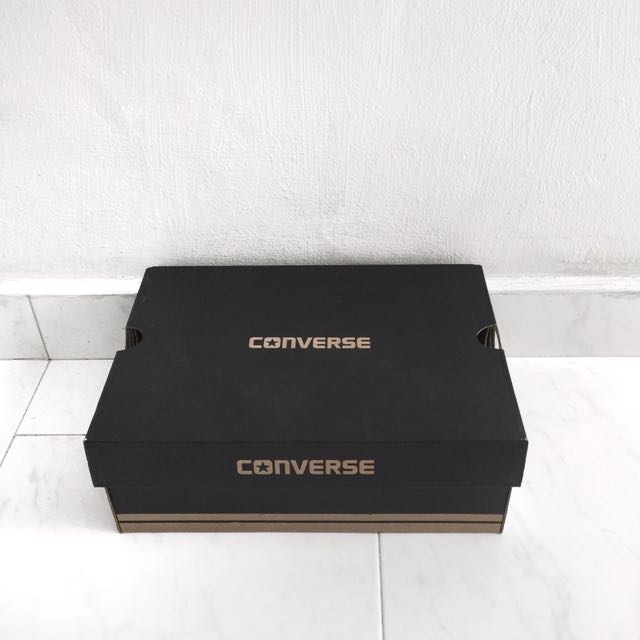 Empty Converse Shoe Box Everything Else on Carousell