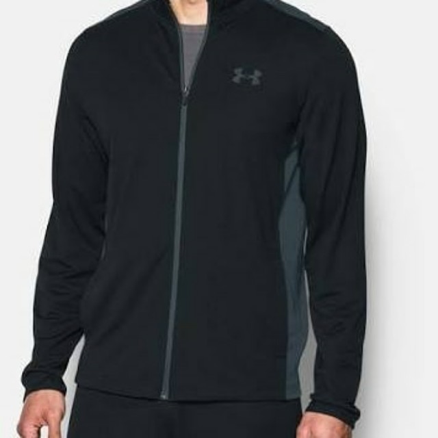jaket under armour
