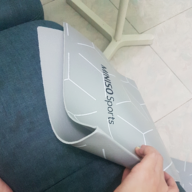 miniso foldable yoga mat