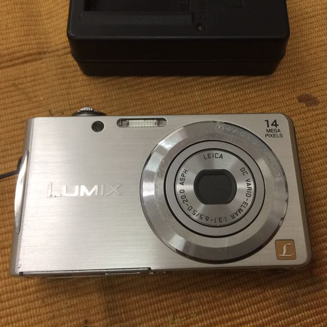 lumix fh2