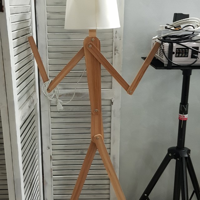 Standing Man Lamp Shade On Carou