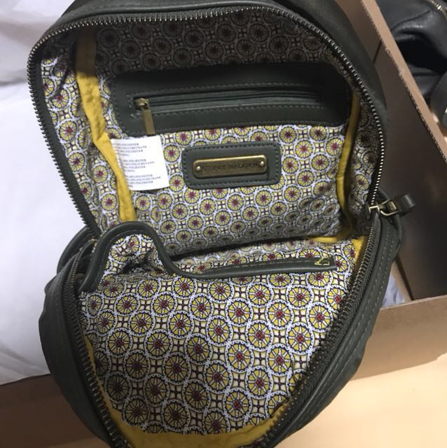 Olive green store steve madden backpack
