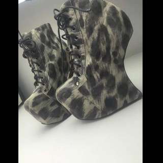 Jeffrey Campbell's  Nightlita Size 6.5