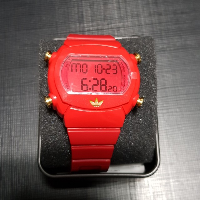 Onschuldig Prominent inkomen Adidas Candy Watch, Luxury, Watches on Carousell