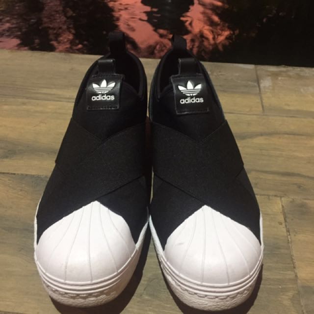 superstar slip on australia