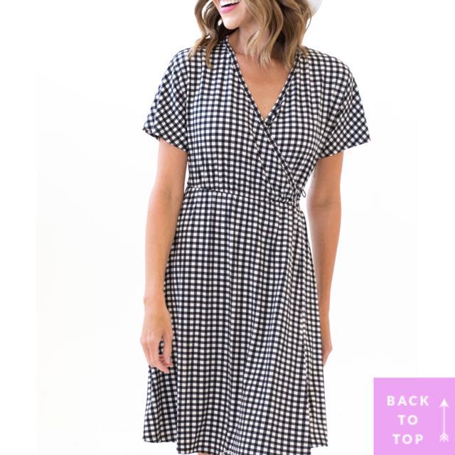 agnes and dora nightingale dress