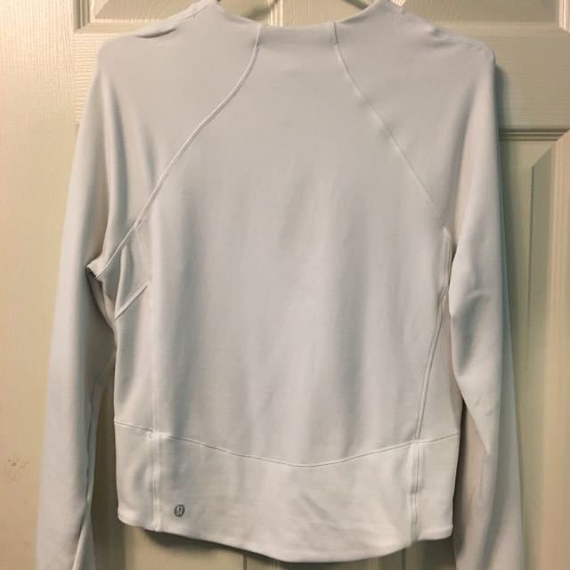 Hill and valley mock neck store