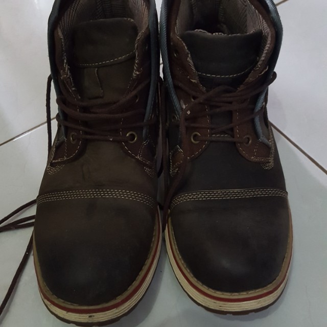 Sepatu Jim Joker Like New Fesyen Pria Sepatu Di Carousell