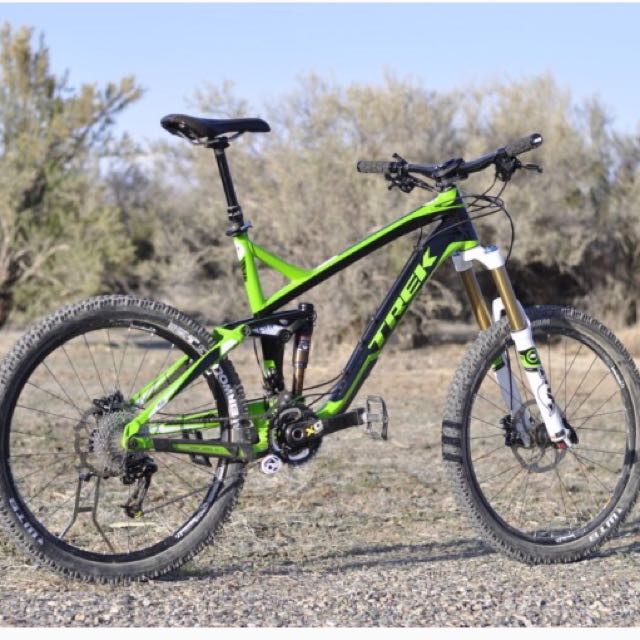 trek slash green