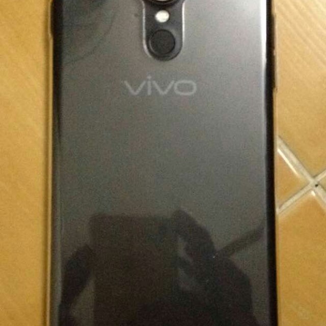 vivo 16 x