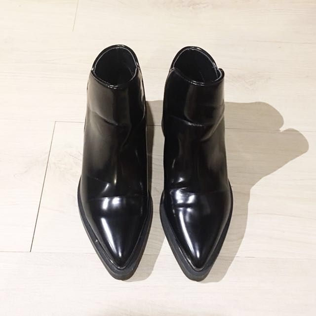 zara black pointed boots