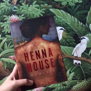 HENNA HOUSE - ENGLISH NOVEL
