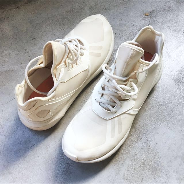 Adidas tubular caffe hotsell