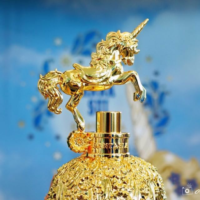Anna sui on sale perfume unicorn