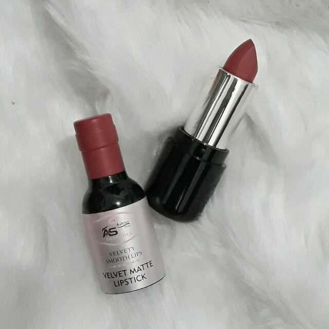 Ashley Champagne in Nude Blush Matte Lipstick, Beauty & Personal Care