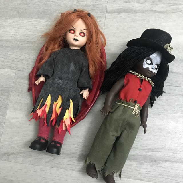 living dead dolls series 4