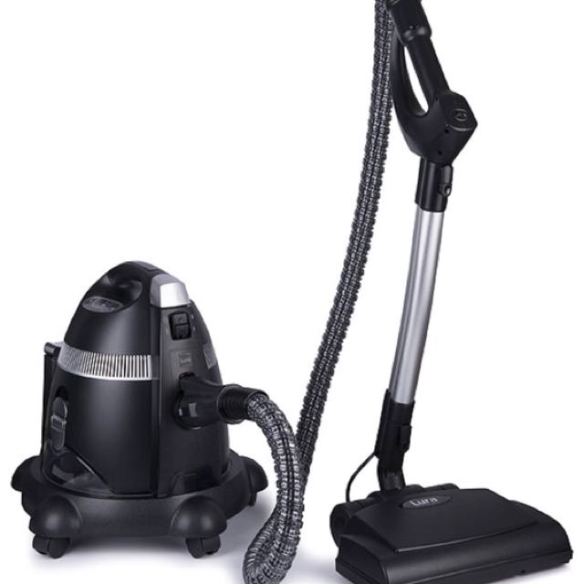 Lura vacuum cleaner with water filter, Home Appliances on Carousell