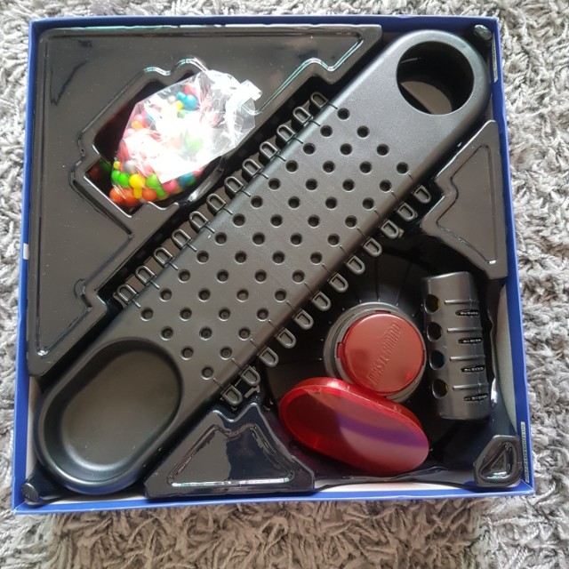 Mastermind Board Game, Hobbies &amp; Toys, Toys &amp; Games on Carousell