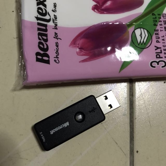 Microsoft wireless transceiver 2.4ghz Usb wifi, Electronics, Others on Carousell