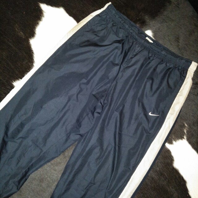 water resistant tracksuit