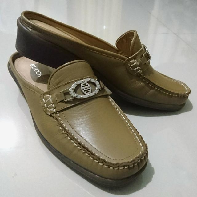  Sepatu  Wanita Buccheri  Terbaru