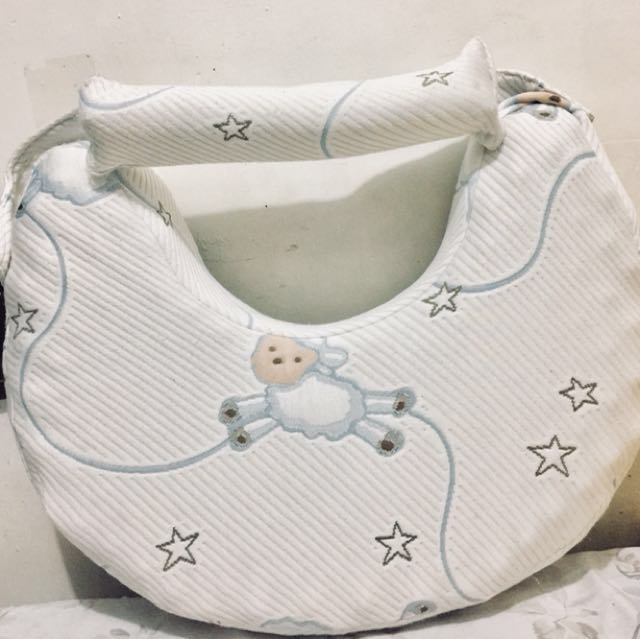 uratex nursing pillow