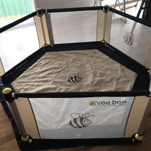 veebee play yard