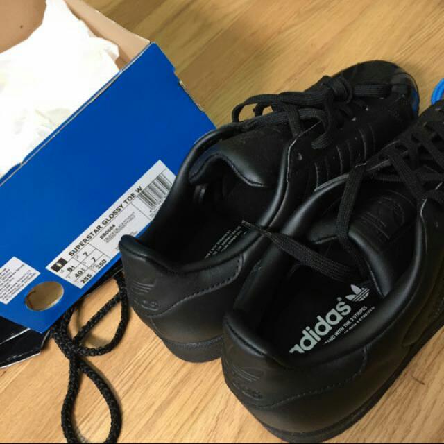 Adidas superstar top glossy toe black