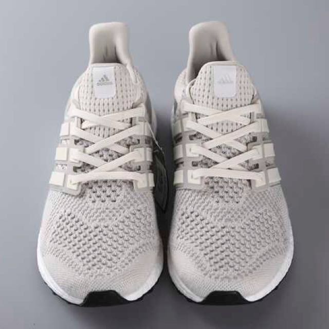 Cream chalk deals ultraboost