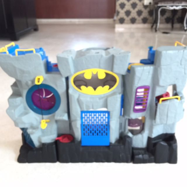 Arriba 99+ imagen batman playhouse - Abzlocal.mx