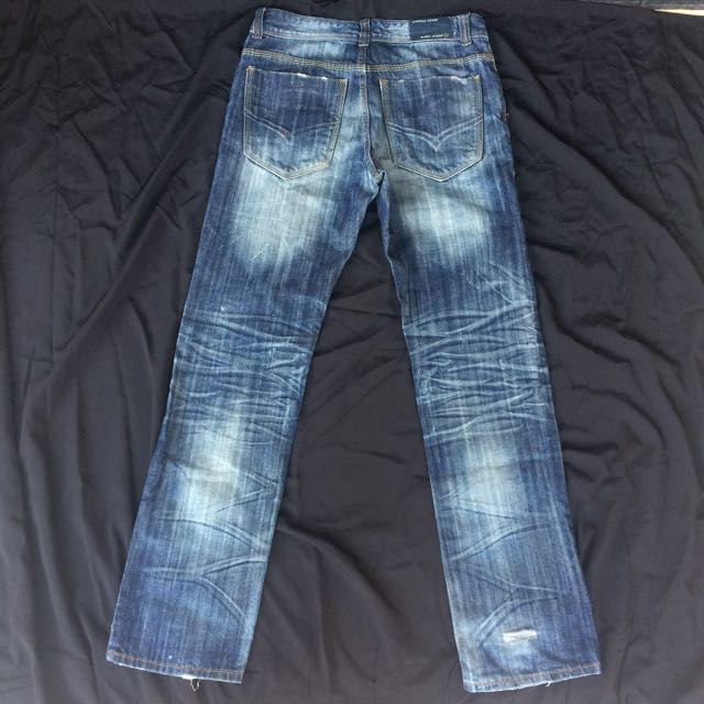 Celana Born Jeans Energy Denim Original preloved, Fesyen Pria, Pakaian di  Carousell