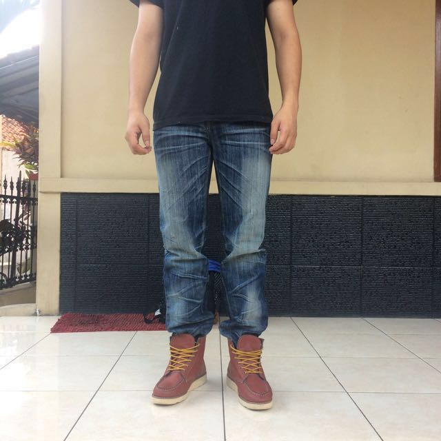 Celana Born Jeans Energy Denim Original preloved, Fesyen Pria, Pakaian di  Carousell
