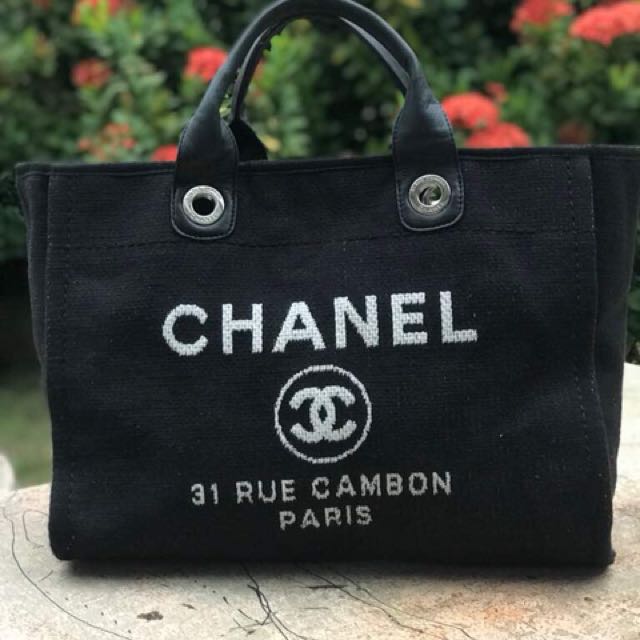 Chanel 31 rue cambon paris, Women's Fashion, Bags & Wallets, Purses &  Pouches on Carousell