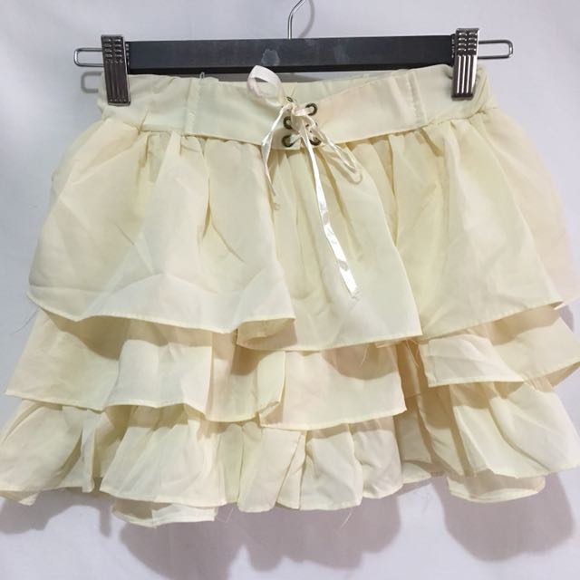 Cream Ruffled Skirt Belt main image 0