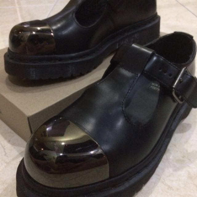 Steel toe mary best sale janes