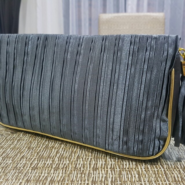 estee lauder clutch