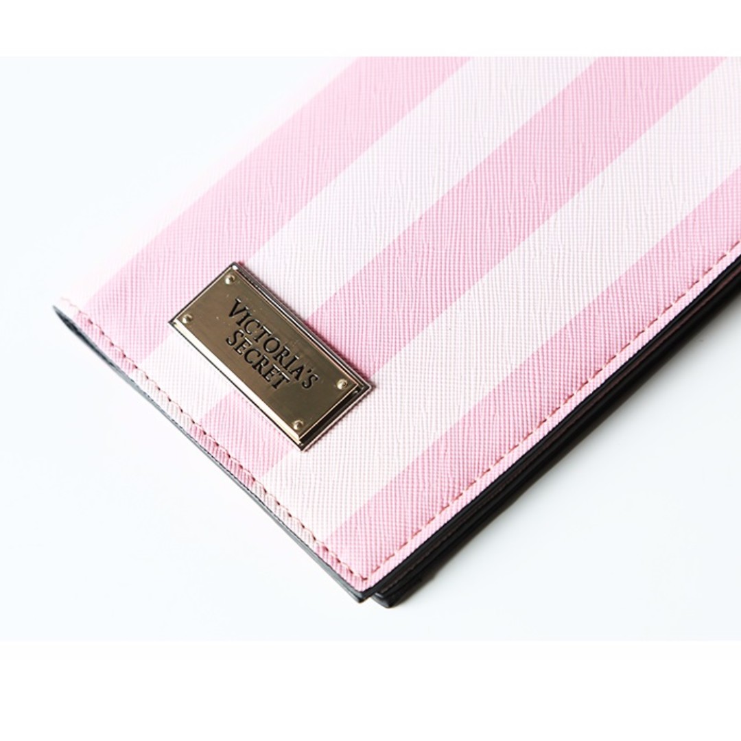 Instock VS VICTORIA'S SECRET Metal Logo Plate (Stripe) Pink Passport Holder  / Cover / Case / Folder PO111500162 + FREE Post!
