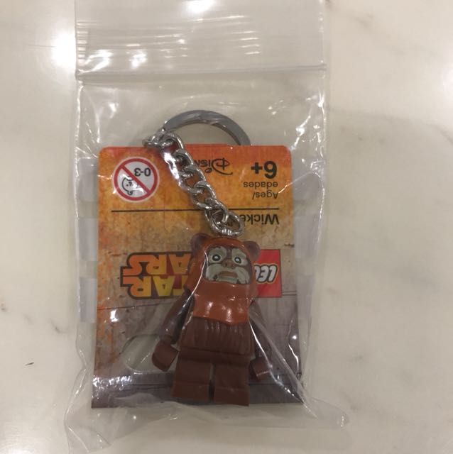 chewbacca lego keychain
