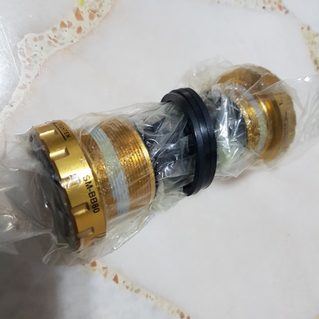 saint bottom bracket